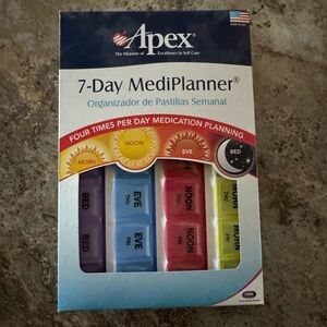 NIB Apex 7-Day Mediplanner Pill Organizer, Weekly Pill Organizer, 4 Times A Day